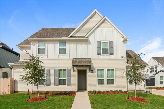 Building Photo - 22808 Terrazzo Dr