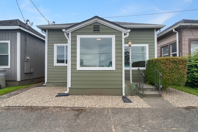 Photo - 207 N Alder St Casa