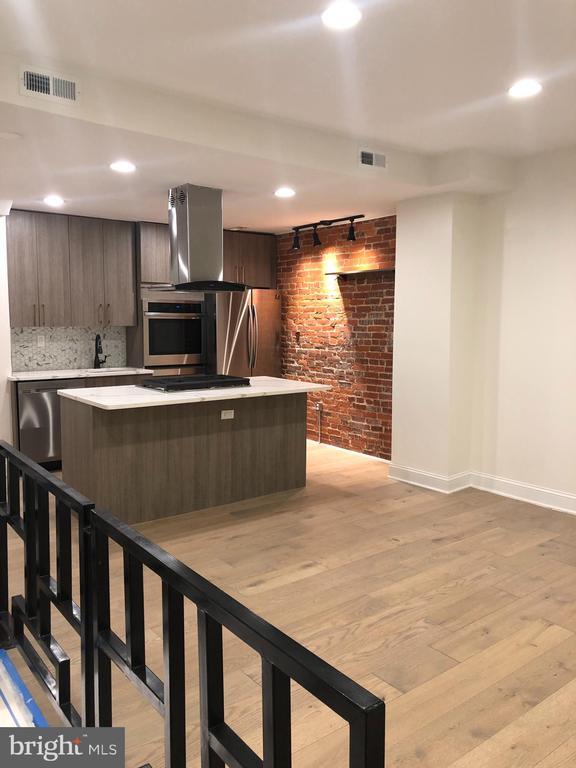 Photo - 1706 N Marshall St Apartment Unit 2
