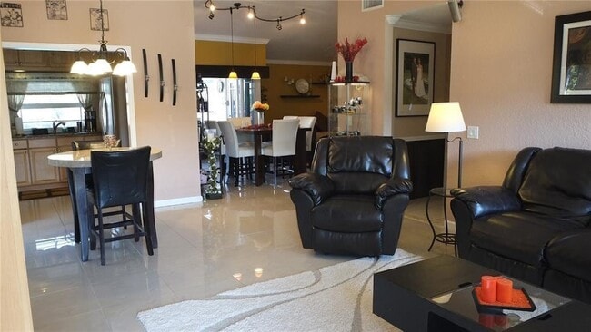 Photo - 531 SW 167th Terrace