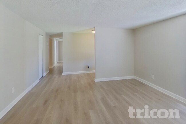 Photo - 816 Granite Rd