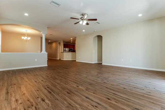 Photo - 18447 Red Willow Way