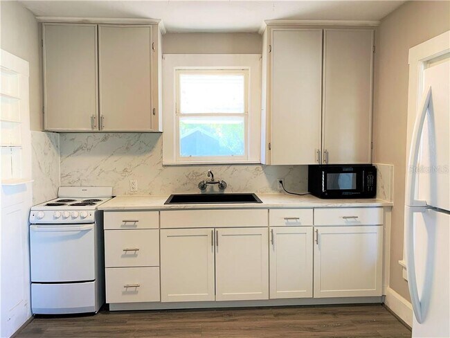 812 14th St N Unit N