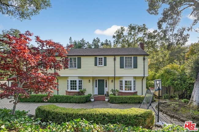 Photo - 15 N Ridgewood Rd