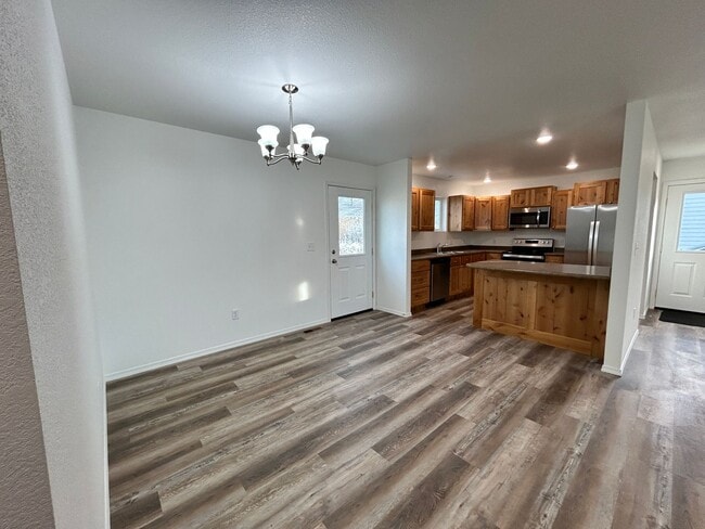 Building Photo - Beautiful 3 Bed/ 2 Bath Hamilton Home