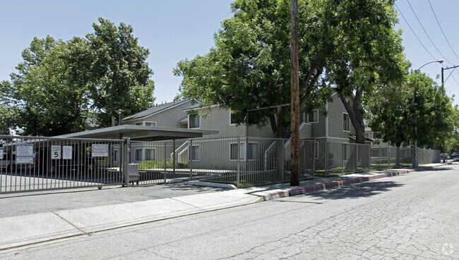 Photo - Sunset Village Apartments