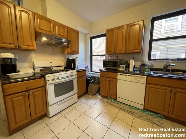 Photo - 51 Bay State Ave