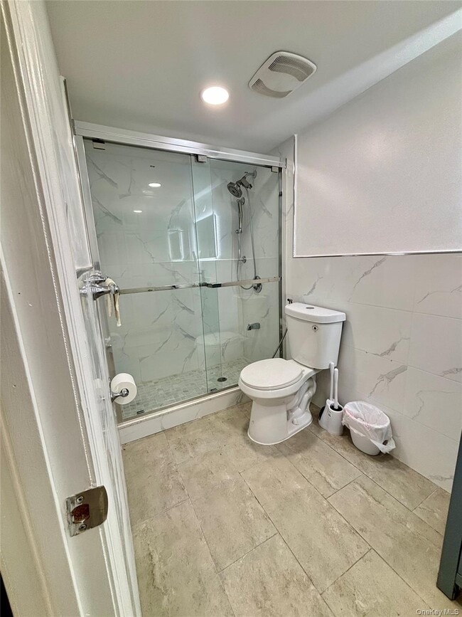 Photo - 750 Highview Ave