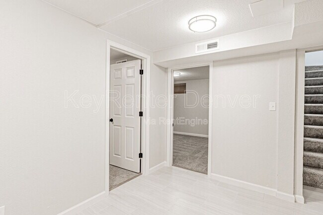 Photo - 4762 S Acoma St