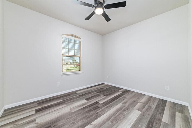 Photo - 21403 Warialda Manor Ln