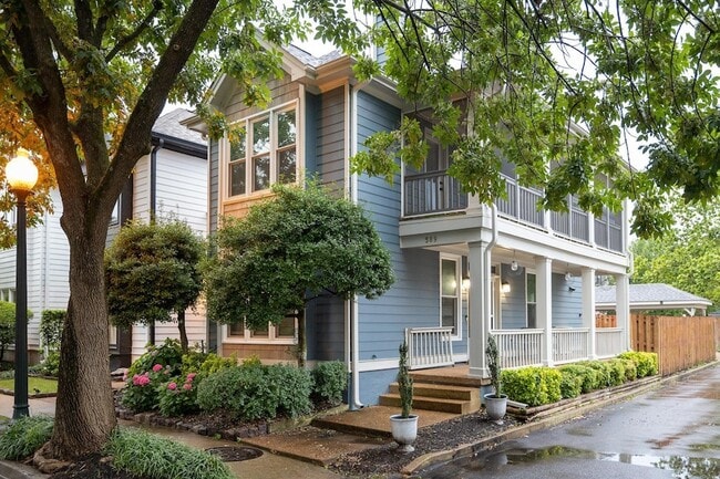 Building Photo - 589 Madewood Dr