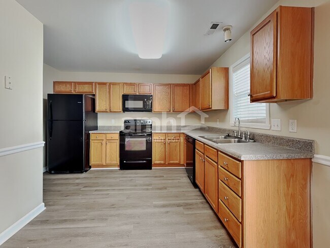 Photo - 4028 Tarrant Trace Cir