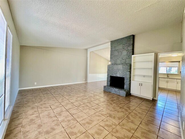 Photo - 12310 Willow Wild Dr