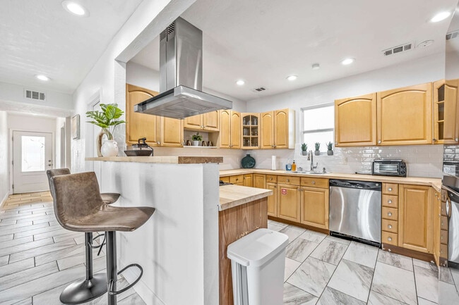 Photo - 3524 S Atlantic Ave Unidad ID1044487P