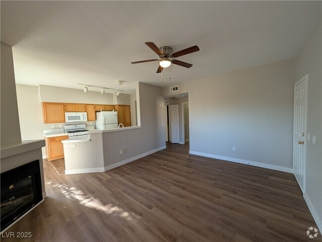 Building Photo - 1050 E Cactus Ave Unit 2076 Rental