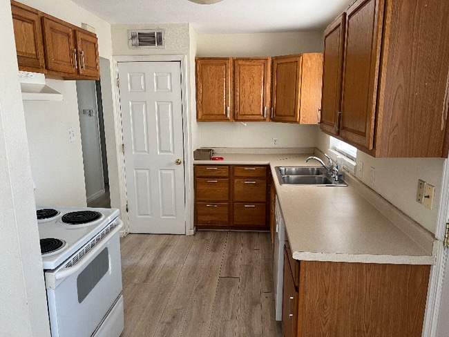 Photo - 2026 Colorado Ave