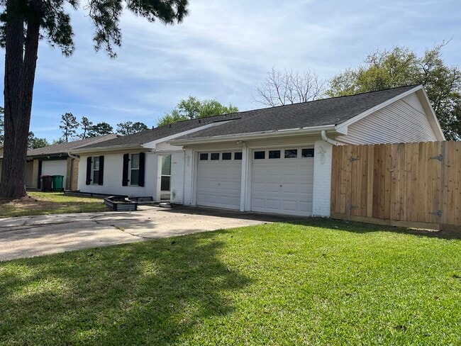 Photo - 3503 Canterbury Dr