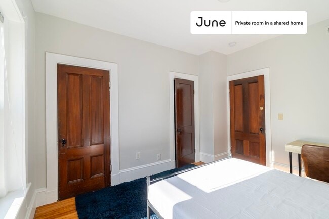 Photo - Room in Shared 4 bed/2 bath home Unidad C