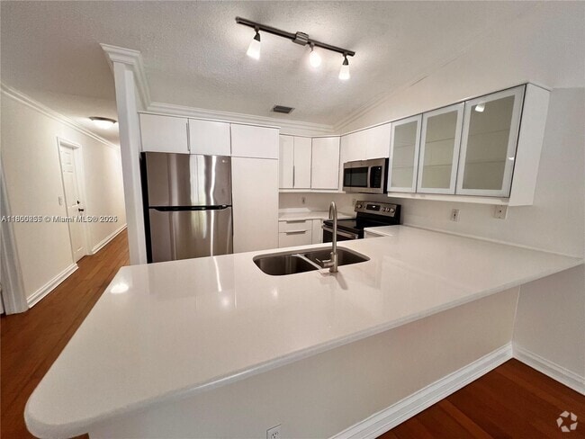Building Photo - 11281 SW 18th Ct Rental
