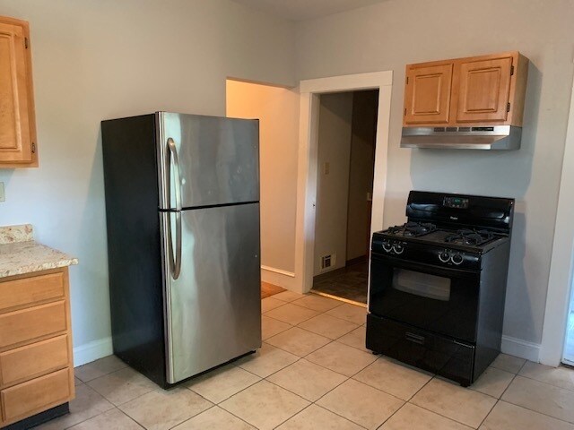 Photo - 21 Roseclair St