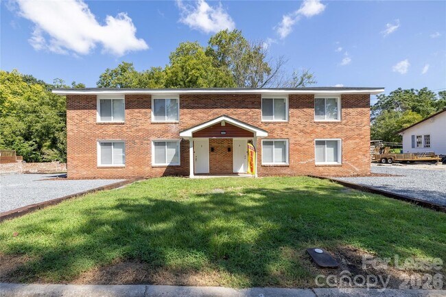 446 W Main St Unit 2