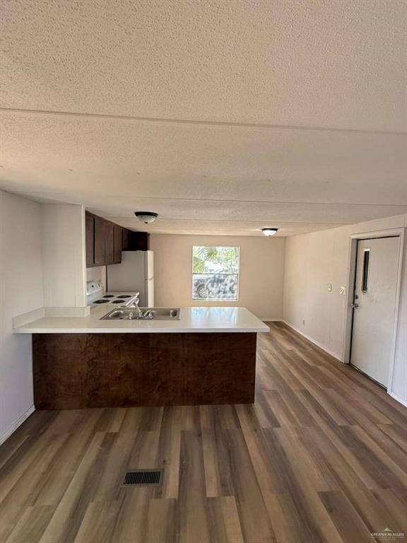 Photo - 11 Sunset St