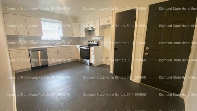 Photo - 9601 Labette Dr