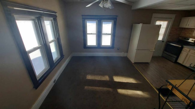 Photo - 327 Hasson Ave