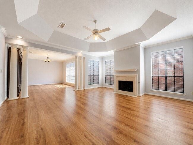 Photo - 6121 Bell Rd Manor
