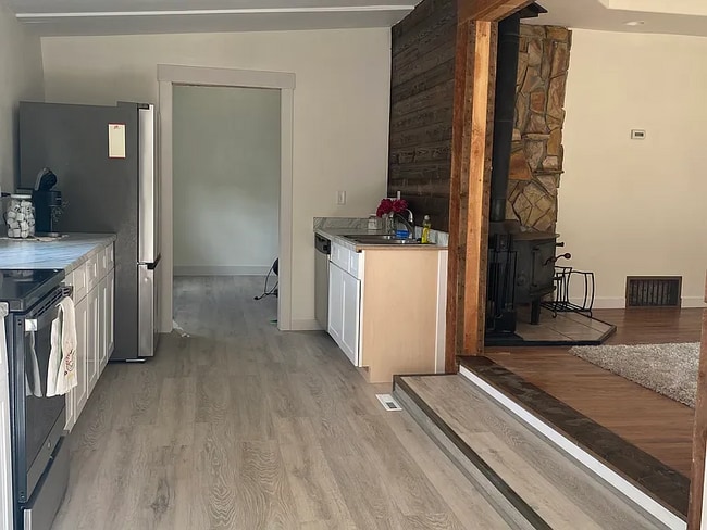 Photo - Charming 3-Bedroom Home in the Heart of Th...