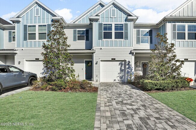 Building Photo - 483 Boracay Cir