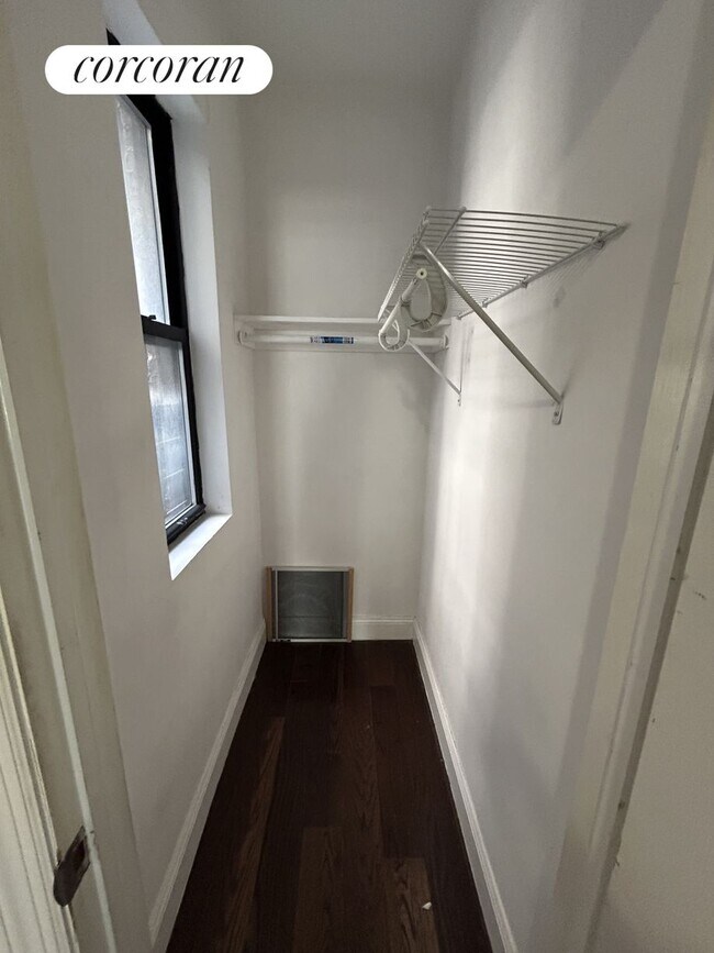 Photo - 273 W 146th St