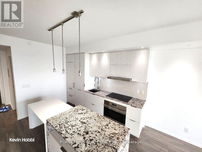 Photo - 1 Bloor St E Unit 5210