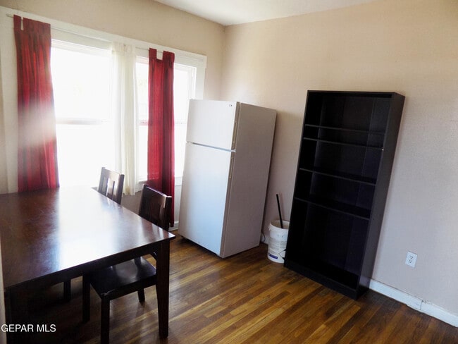 Photo - 3609 Sacramento Ave