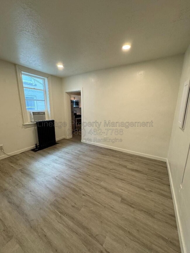 Photo - 376 E Broadway Unit 3