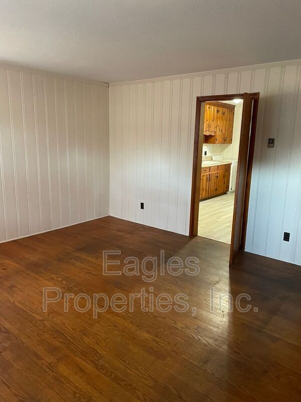 Photo - 413 Beech St