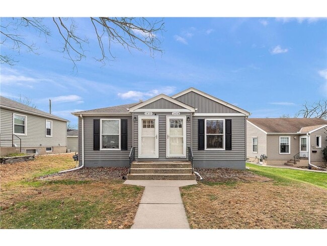 Building Photo - 1408 Lake St NE