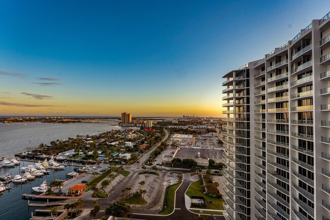 Photo - 220 Lake Shore Dr Unit 1911