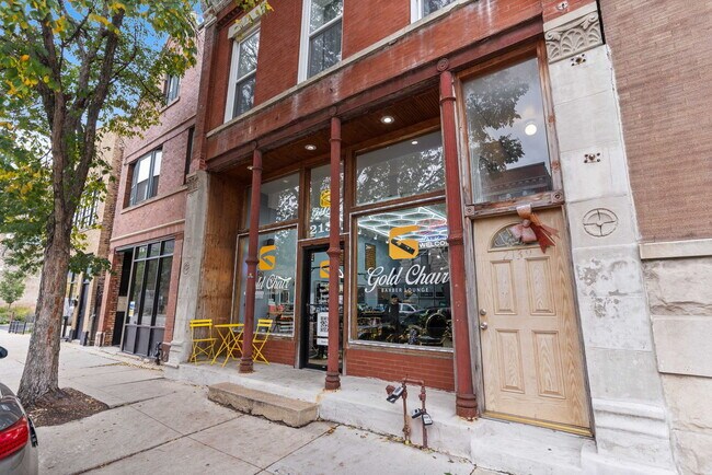 Photo - 2139 W Chicago Ave Unit 2