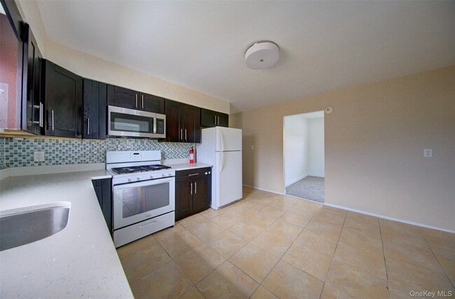 Photo - 1322 G St Unit 2