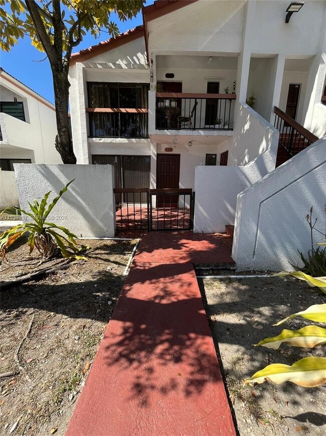 Building Photo - 7450 SW 153rd Pl Unit 104-2