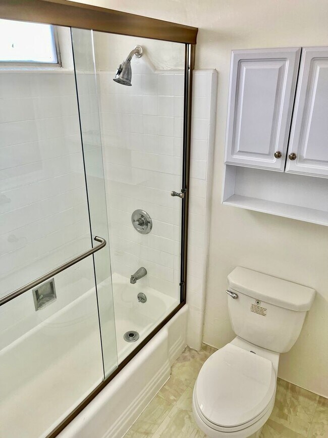 Photo - 11511 Rochester Ave Unit 15A