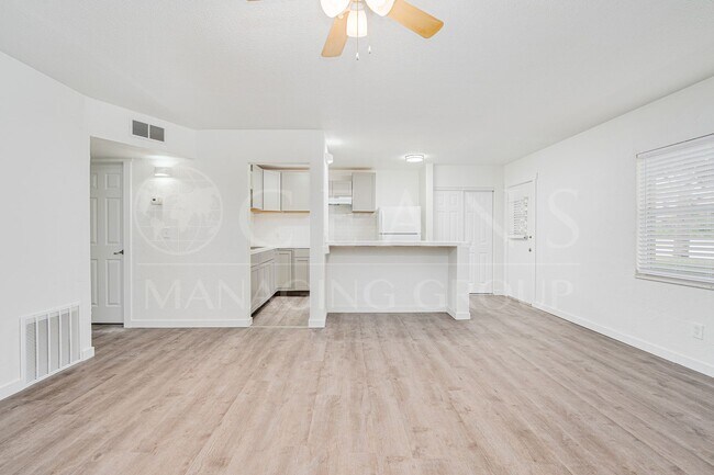 Photo - Coastal Living in the Heart of Daytona Beach Unit 3
