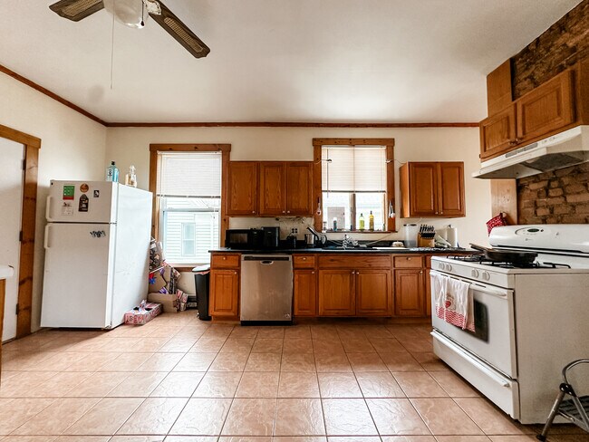 Photo - 3 Sachem St Apartments Unit 3