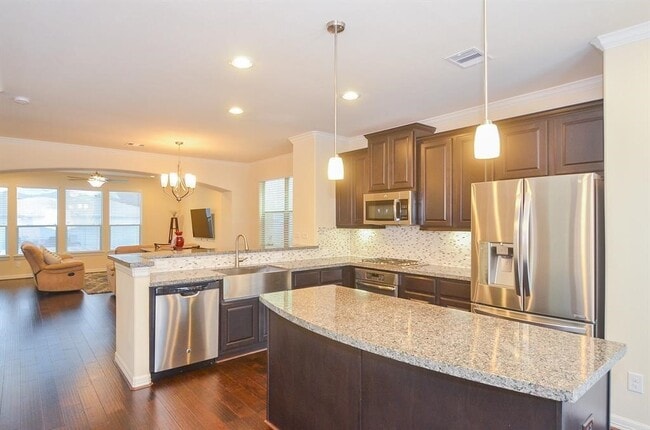 Photo - 10014 Spring Shadows Park Cir