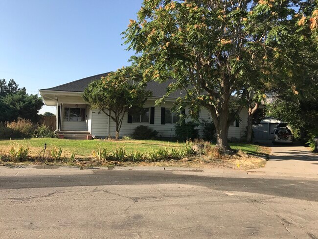 Photo - 8555 W 3180 S