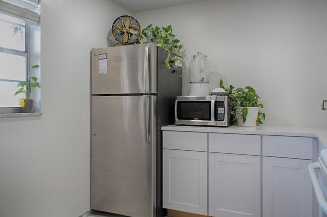Photo - 2615 NE 1st Ct Unit 307