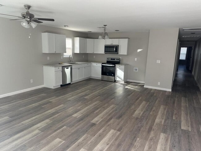 Photo - 1019 N Quincy Ave