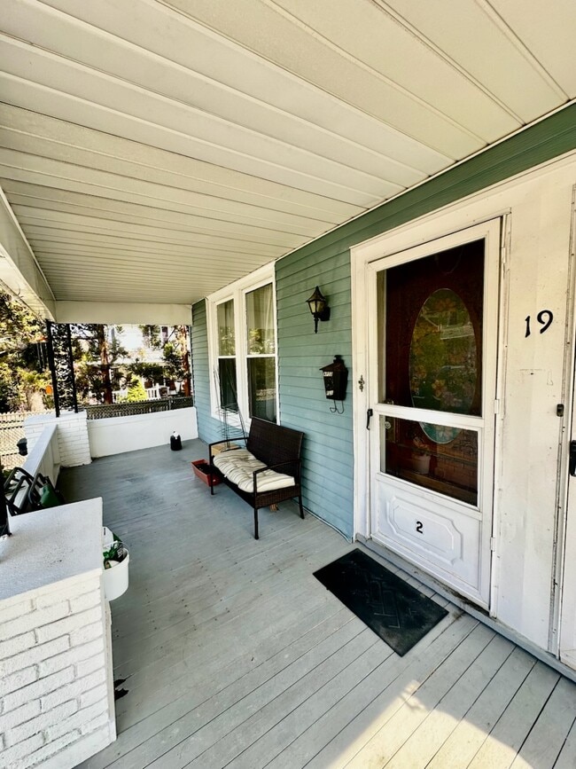 Photo - 19 S Midland Ave Unit 2