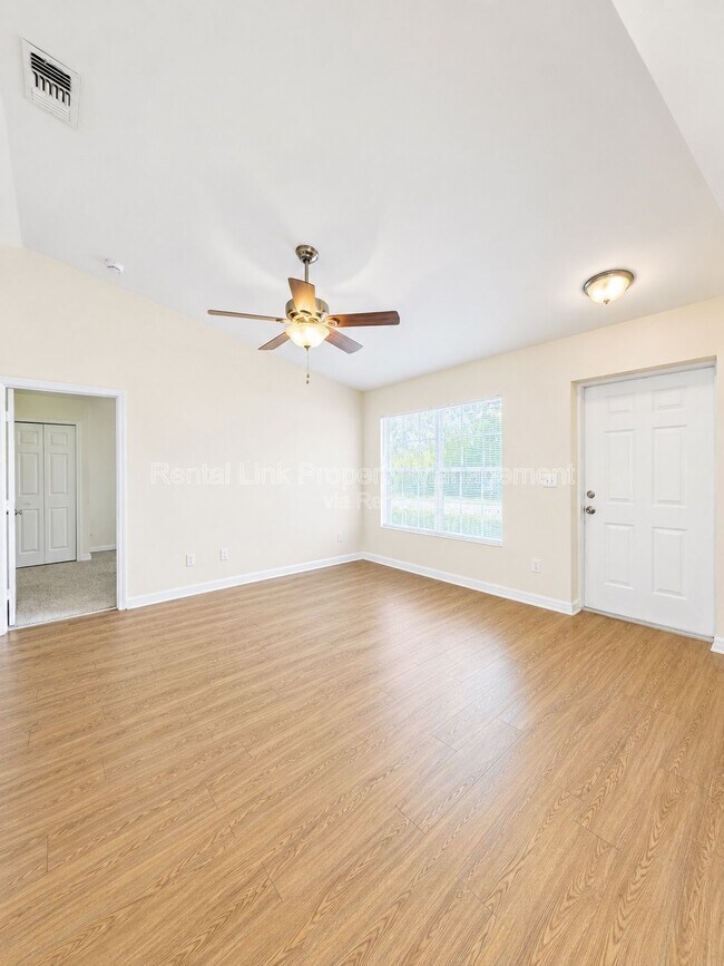Photo - 1105 Harold Ave S